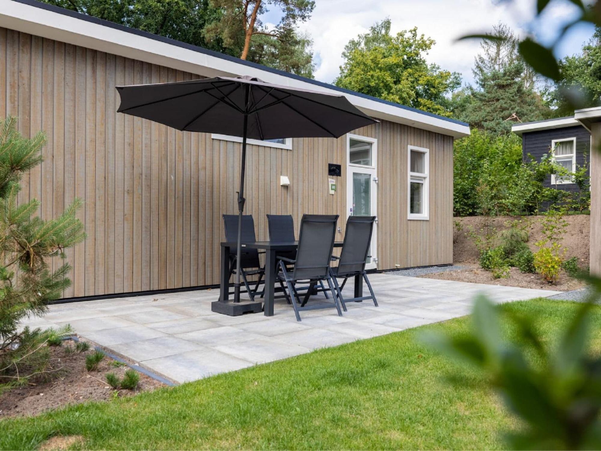 הונדרלו Comfortable Chalet With Combination Microwave Near The Veluwe מראה חיצוני תמונה