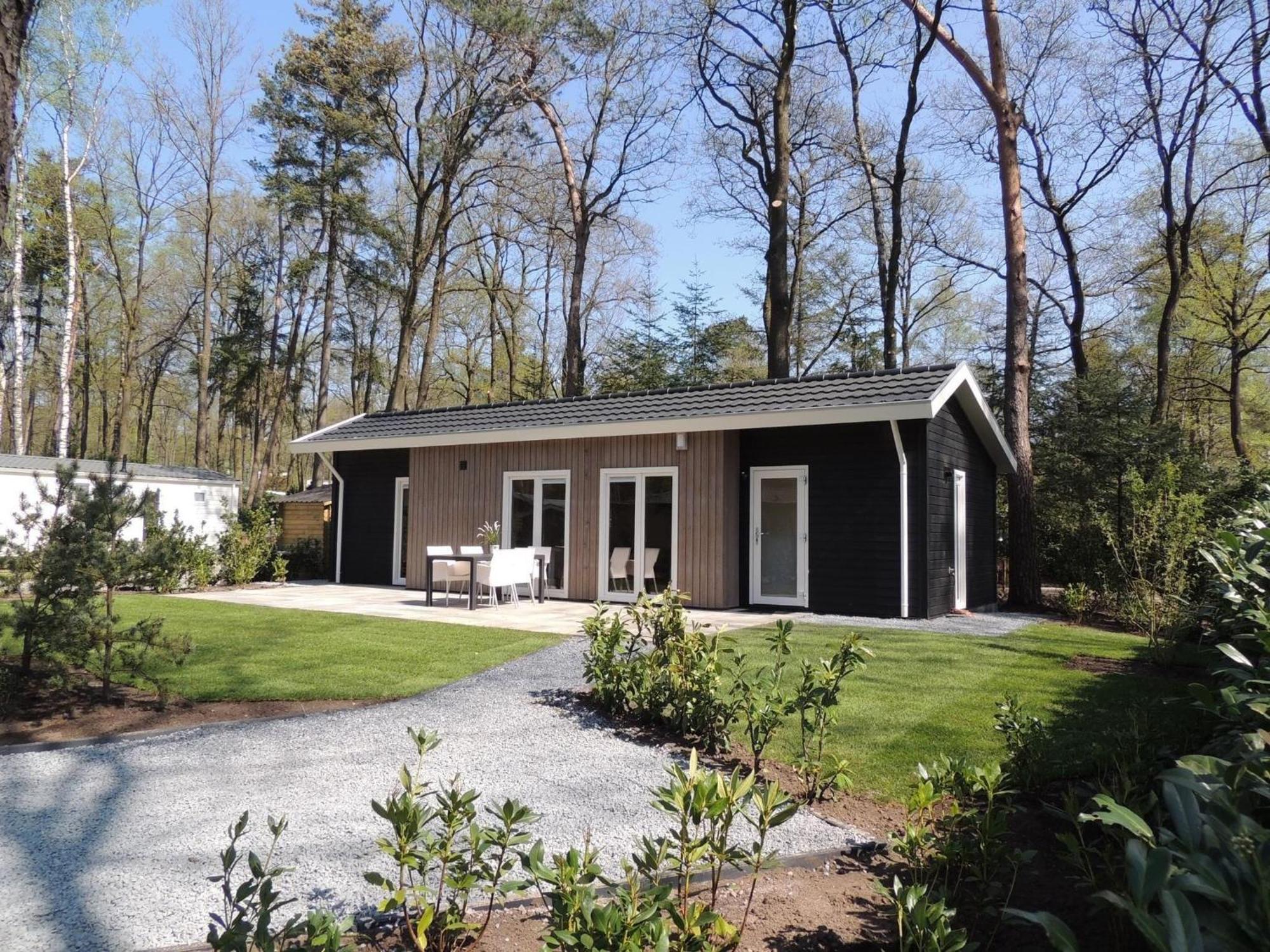 הונדרלו Comfortable Chalet With Combination Microwave Near The Veluwe מראה חיצוני תמונה